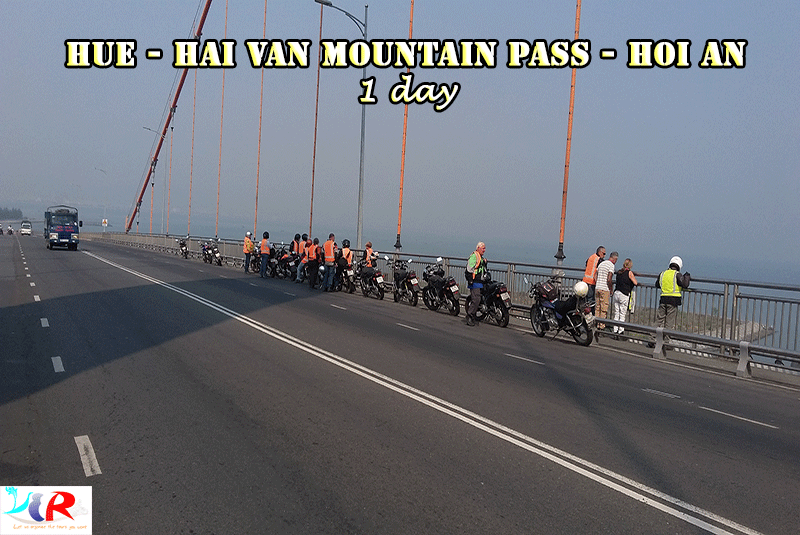 Hai Van pass motorbike tour Hue to Hoi An in 1 day